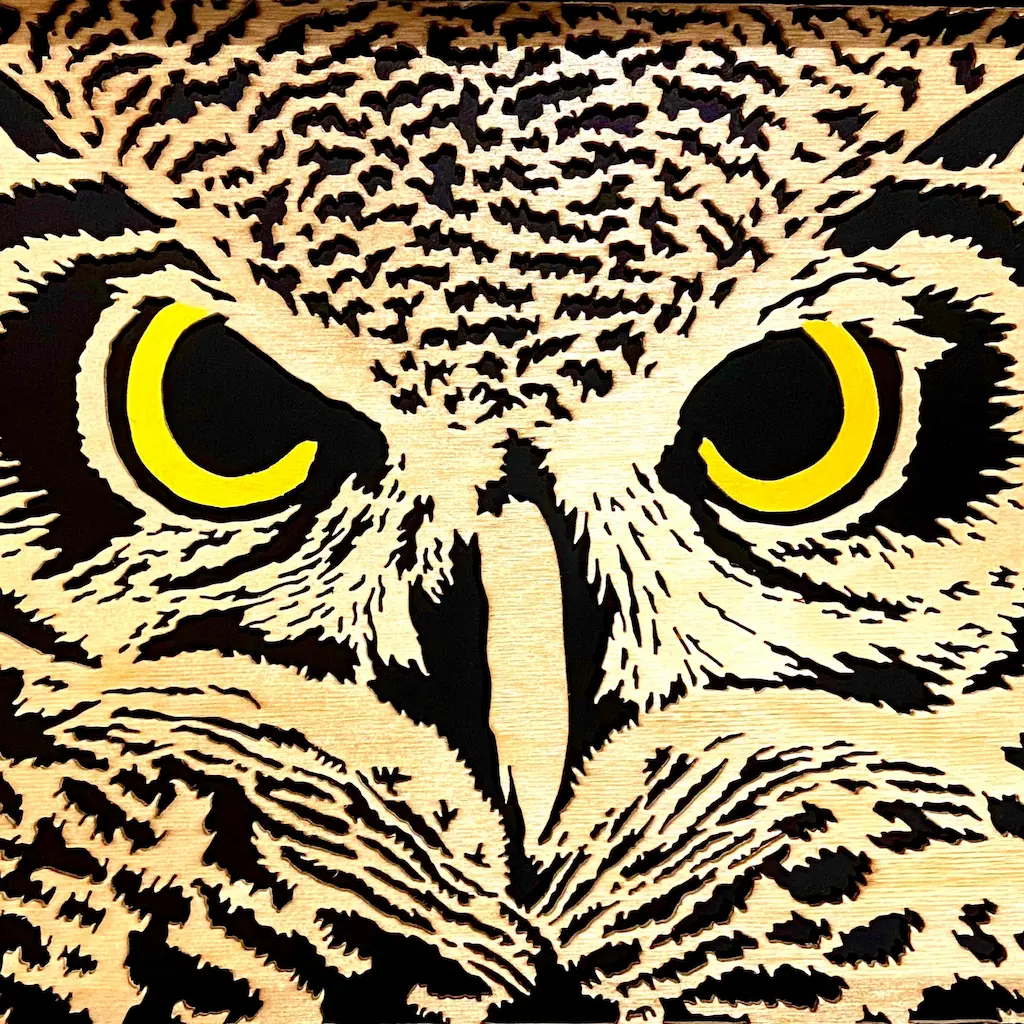 Owl - intricate fretwork